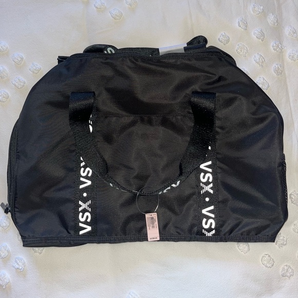Victoria’s Secret VSX Duffle Bag BNWT - Picture 6 of 10